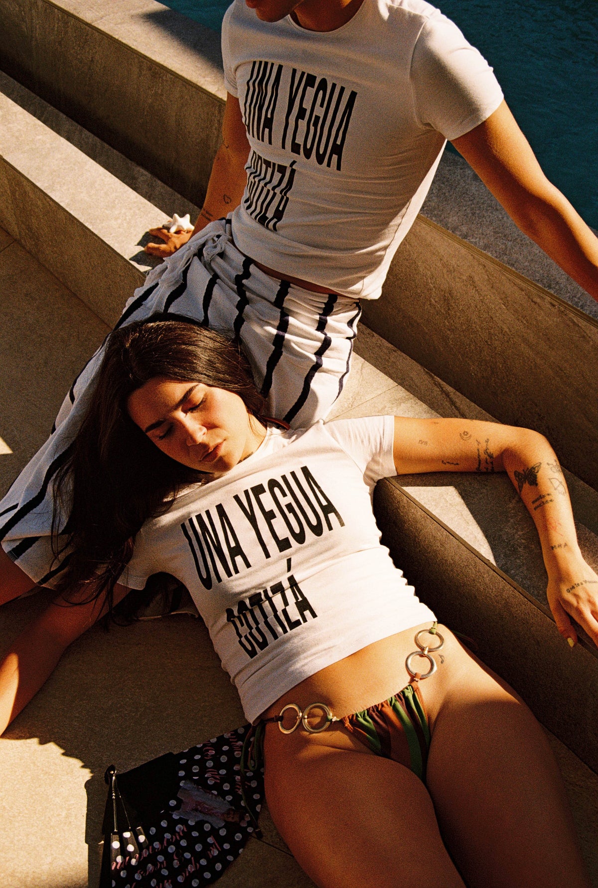 Camiseta Blanca "Se me pasó llamarte, mamá"